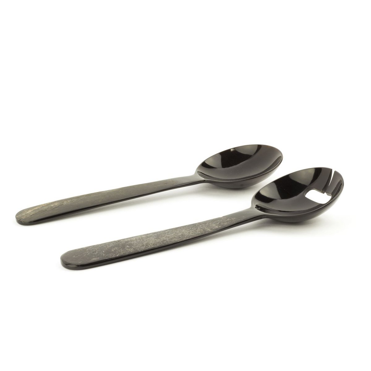 Petits couverts avec manche en corne noire brute