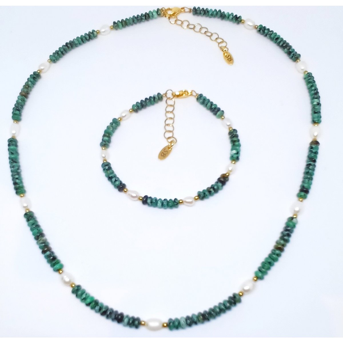 Necklace gemstone roundel with freshwater pearls