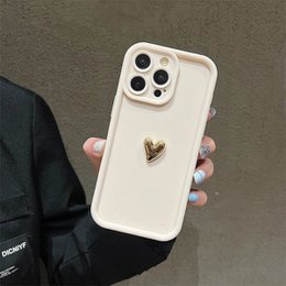 3D złote serce silikonowe miękkie etui na telefon iPhone 15 14 13 12 11 16 17 Pro Max XS XR 7 8 Plus SE odporne na wstrząsy cukierki matowe etui