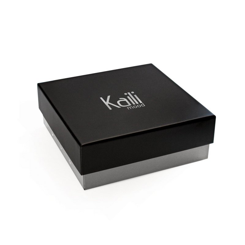 K4009AB | Allover Men's Belt in Leather Lining with Pu Finish. Black colour. Dimensions: 125 x 3.8 x 0.5 cm (waistline 110 cm). Packaging: rigid bottom/lid Gift Box