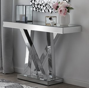 Table made of MDF with mirrored glass