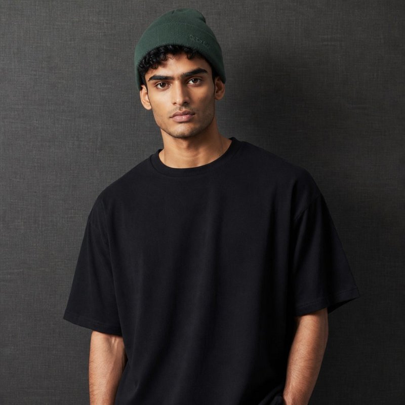 K5001E | ORTLES - Unisex Cap in Tubular Stockinette Knit Made in Italy. Green colour