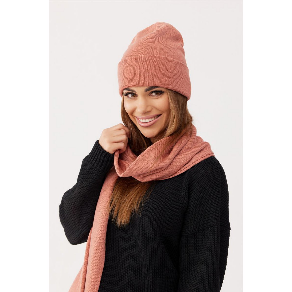 Cappello NAOMI – 100% lana merino – mandorla