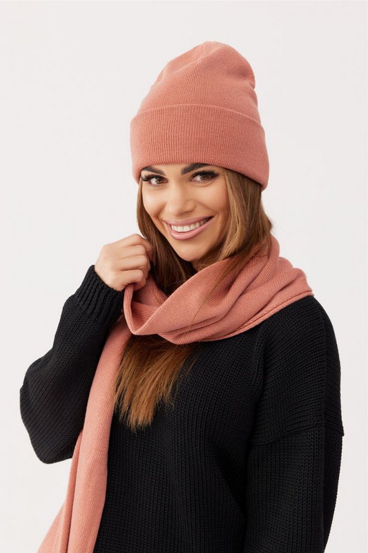 Cappello NAOMI – 100% lana merino – mandorla