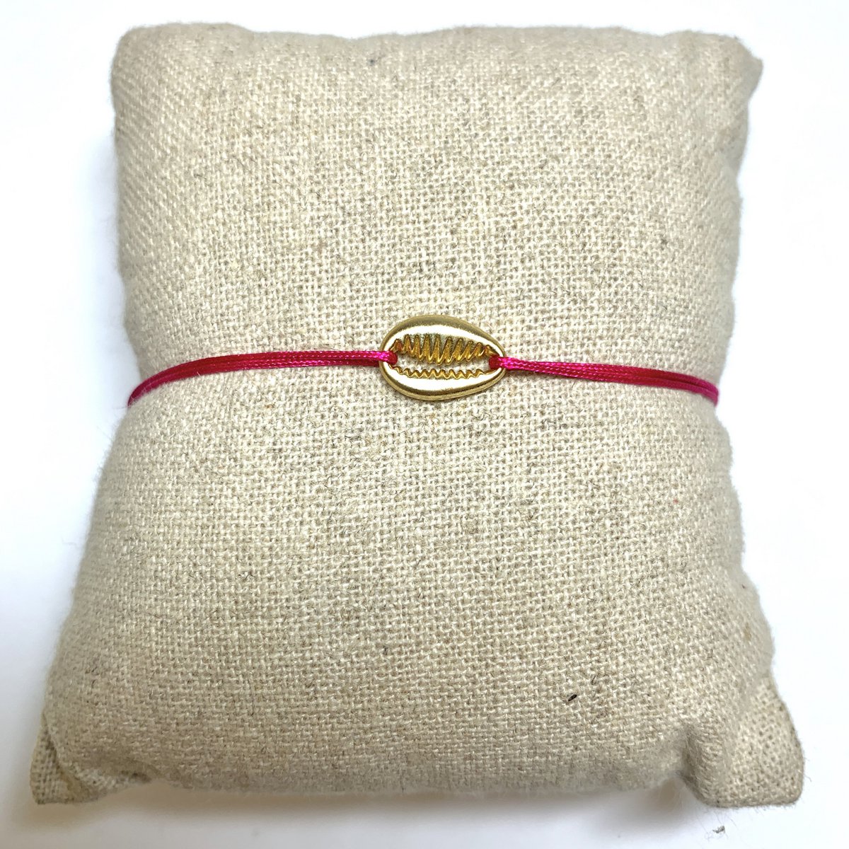 Pulsera Pequeña Concha Dorada