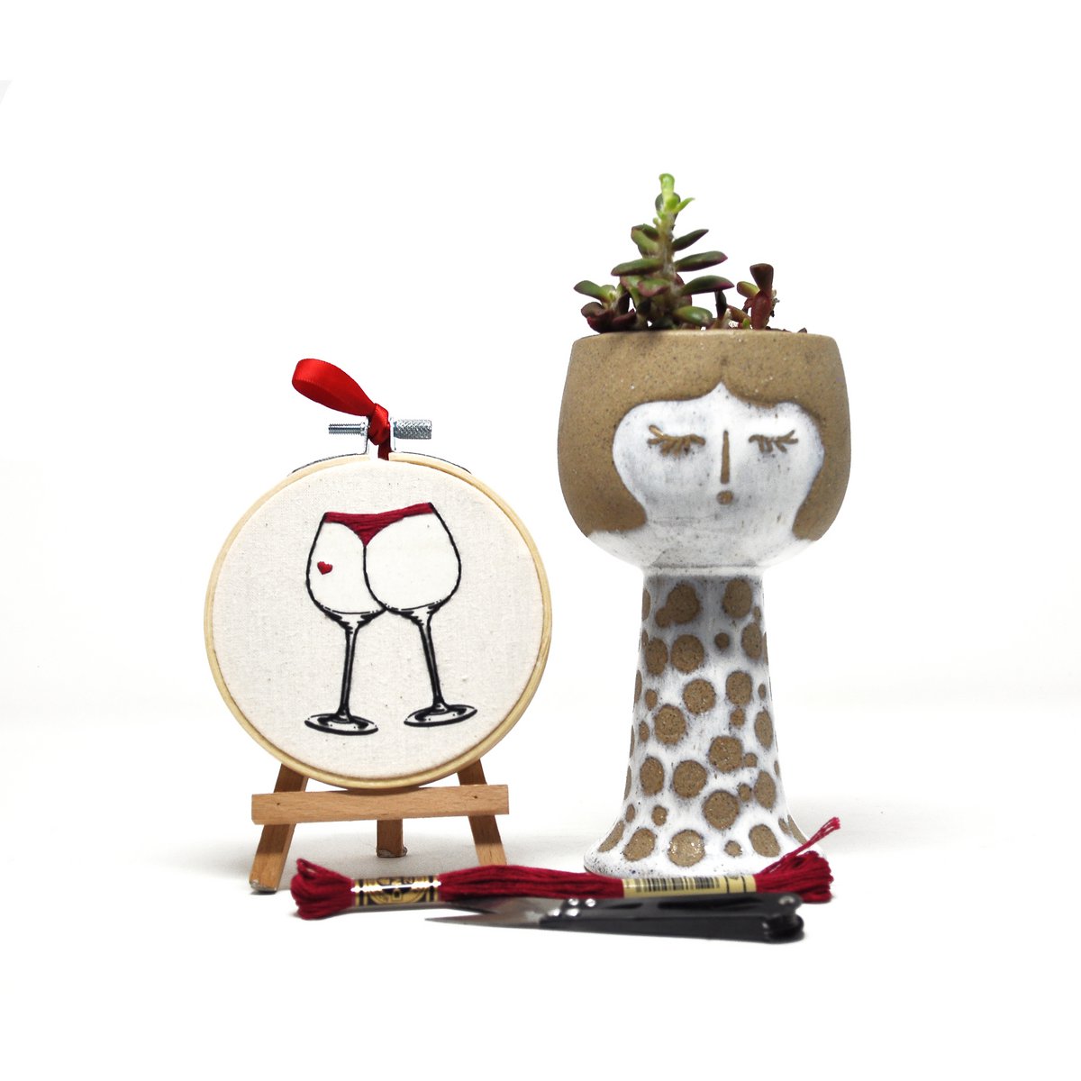 Pacchetto mini ricamo Love – Set di decorazioni da parete fatte a mano (10 pezzi)