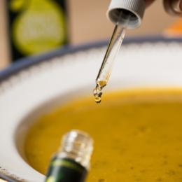 Zitronenschale Naturextrakt, Gewürztropfen, Ätherisches Öl Vegan