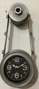 METALL-WANDUHR