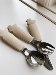 Juego de Cubiertos de Silicona y Acero Inoxidable - Beige Ostra