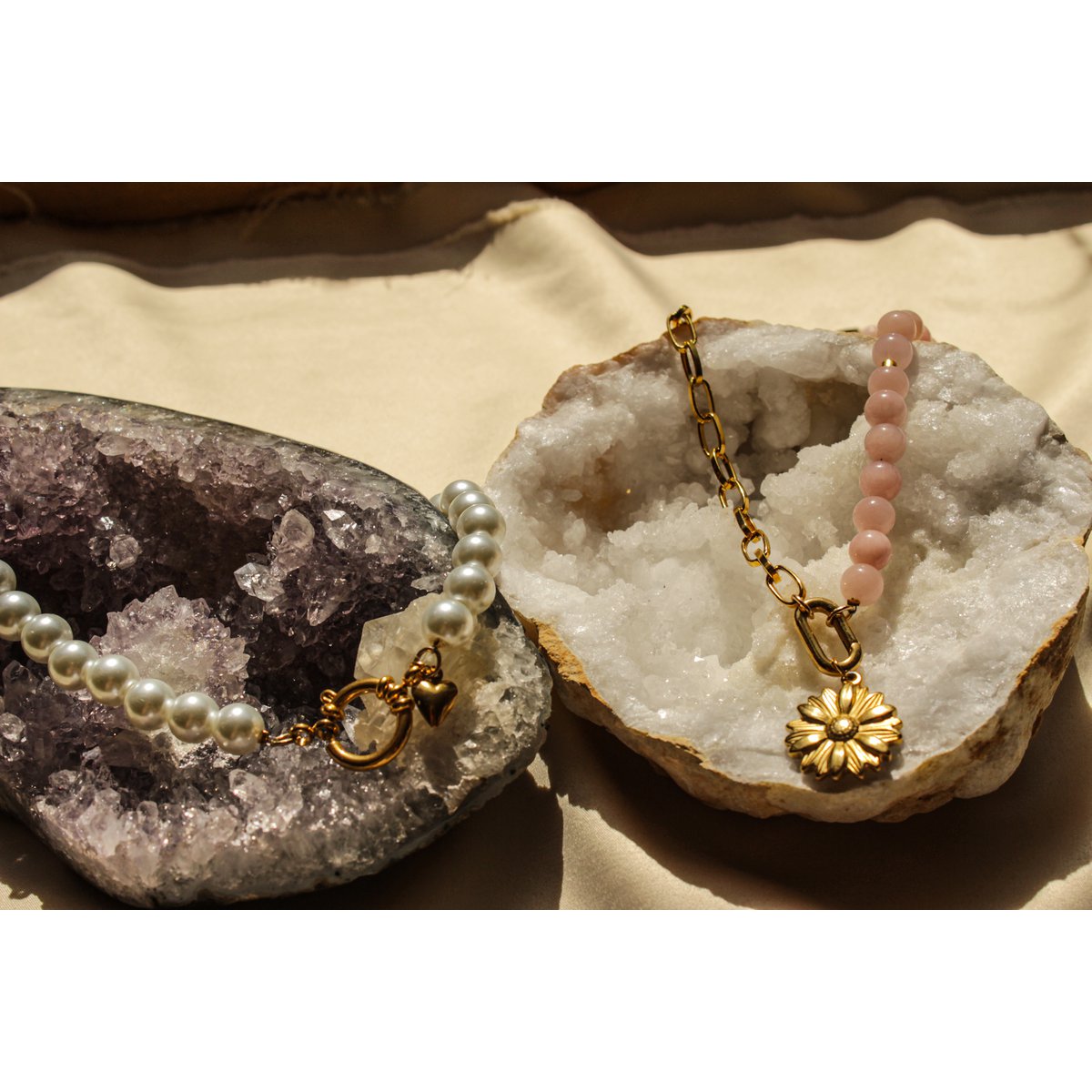 Collar de novi