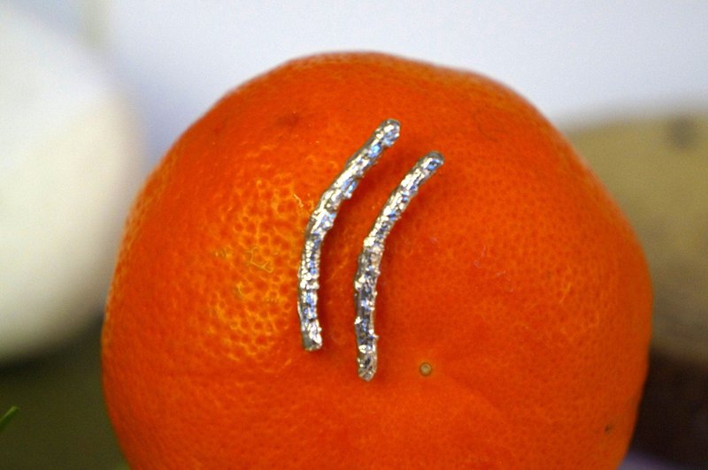 Nature-Inspired Silver Ear Crawlers, Pine Branch Detail (Unisex)