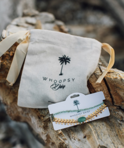 WHOOPSY DAISY POUCH