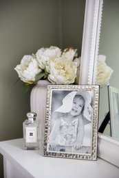 EDZARD photo frame Pavia for photo 13 x 18 cm, noble silver-plated, tarnish-protected, with 2 hangers