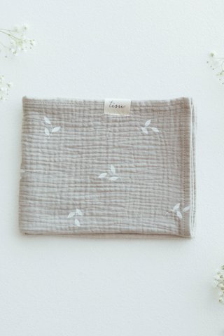 TISU Musselin, Beige Blätter