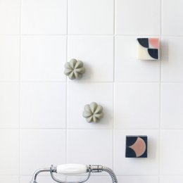 Porte-savon aimanté Français | Boîte de 1