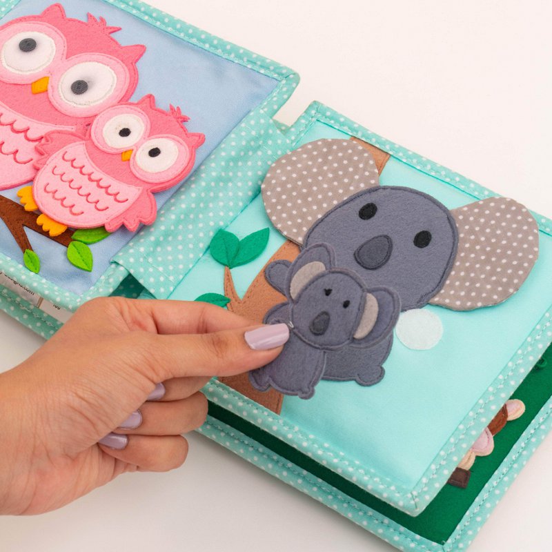 Jolly Jungle - 6 page mini quiet book
