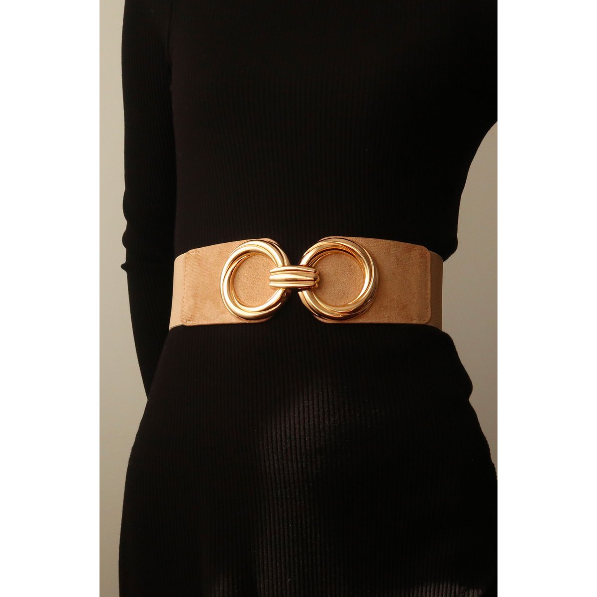 Elastischer Damengürtel mit goldener Schnalle CF15