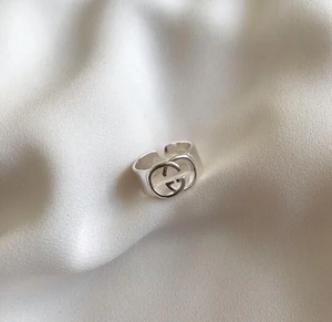Glamour gorgeous ring