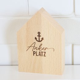 Large decorative wooden house anchorage made of sustainable beech wood