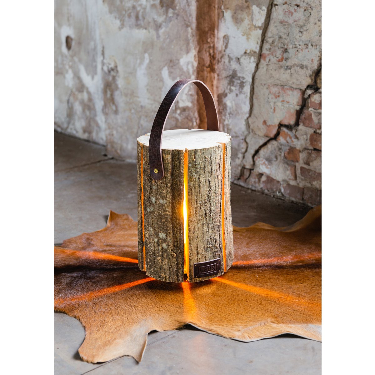 Holzlicht - Eschenholz M || Lederausgabe