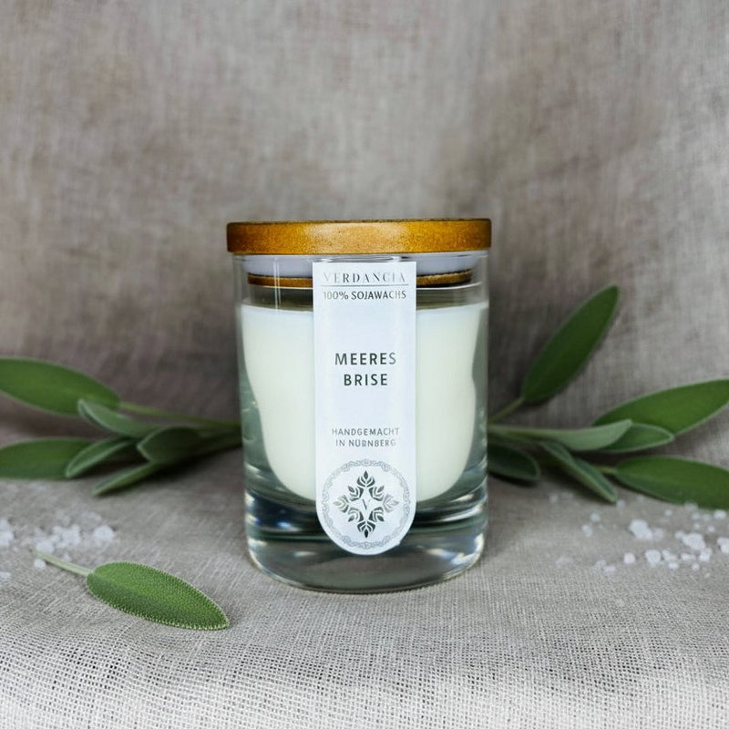 Sea breeze | Scented candle soy wax – wood, sage and sea salt – fresh & clear