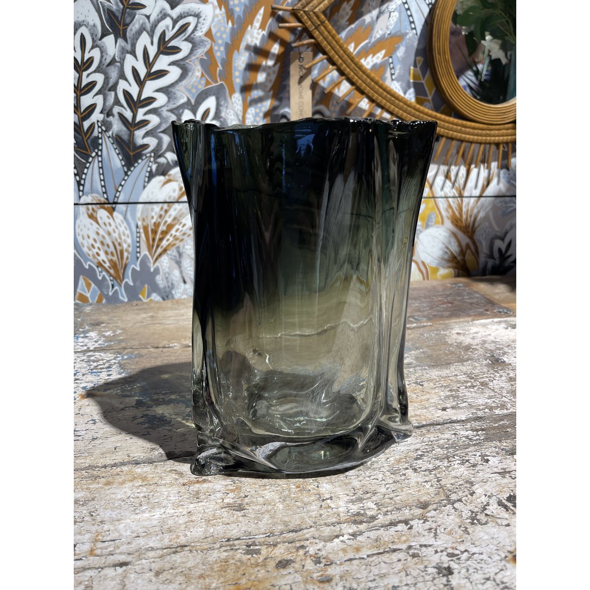 POCKET GREY GLASS VASE