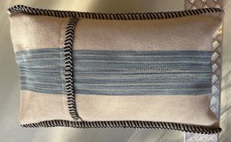 Cushion Azure - Lyseblå creme