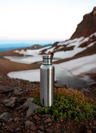 BLACK + BLUM Insulated Stainless Steel Bottle | Waterproof | 750ml | Ocean