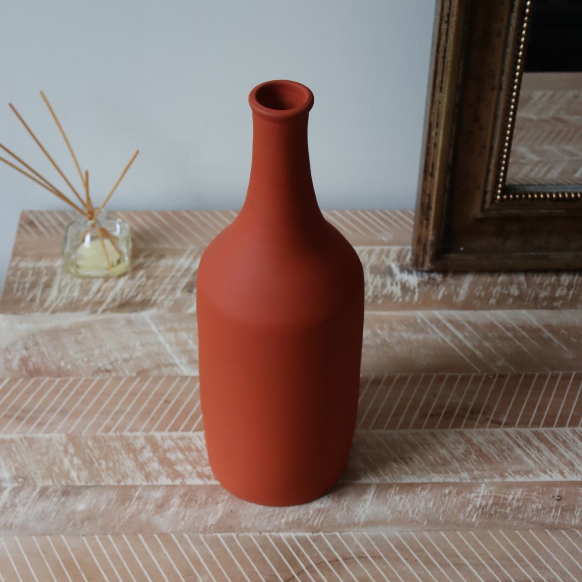 The Belo - Terracotta Mat jars