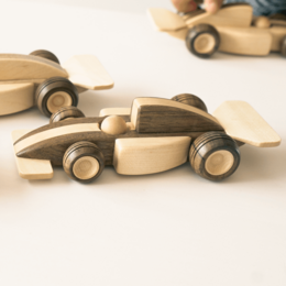 Auto in legno F1 McLaren