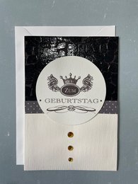 Tarjeta de cumpleaños - tarjeta doblada con sobre