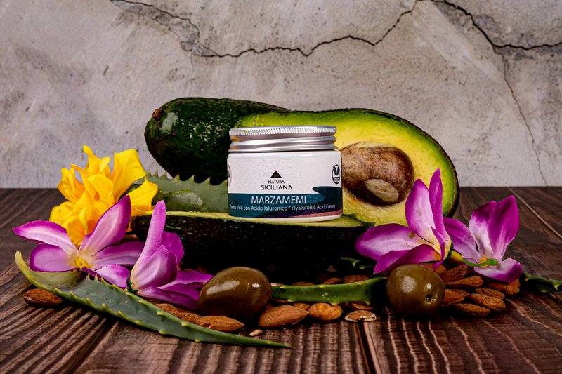 Crema Viso Anti-Age con Acido Ialuronico