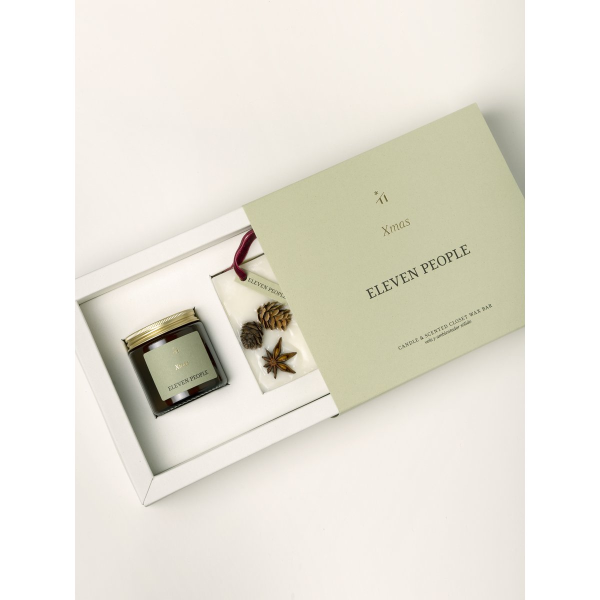 Confezione regalo di Natale Candela + Deodorante per ambienti con cera per armadio