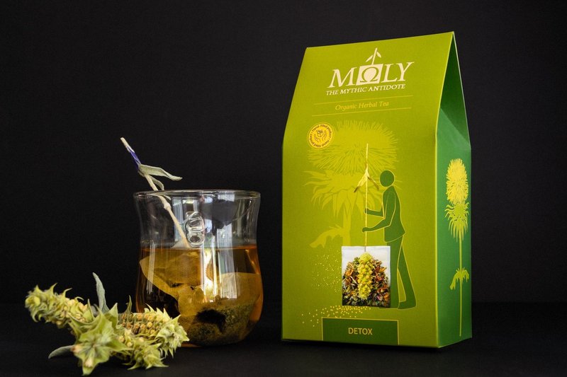 MΩLY „Detox“ – Kräutertee mit natürlichem Kräuterstamm