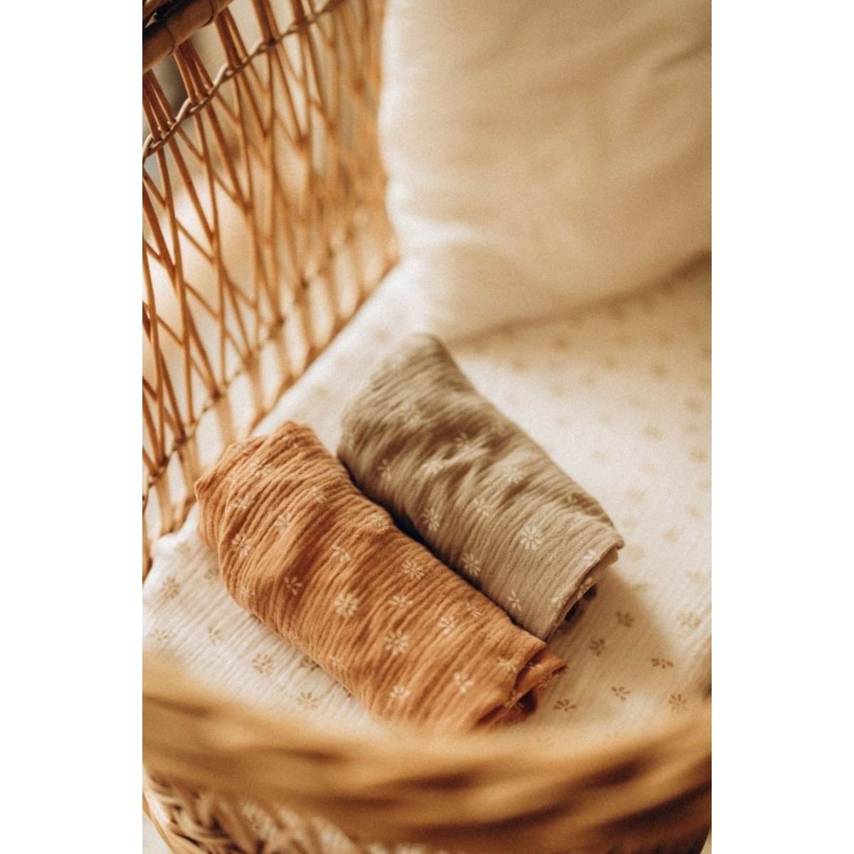 TISU bassinet sheet, Beige Daisy