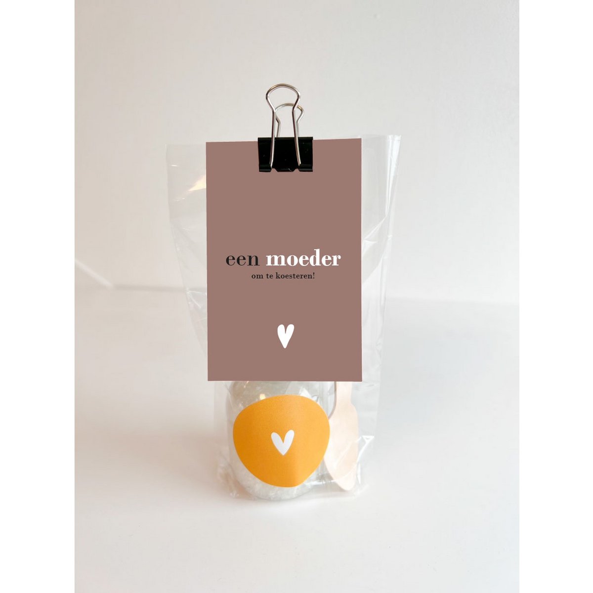 Gift bag of bath salts - a mother