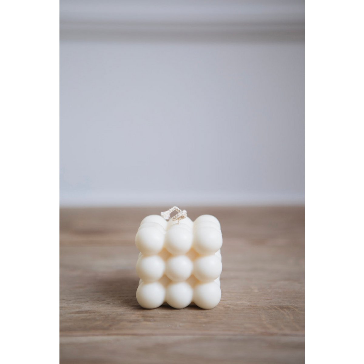 Alice candle
