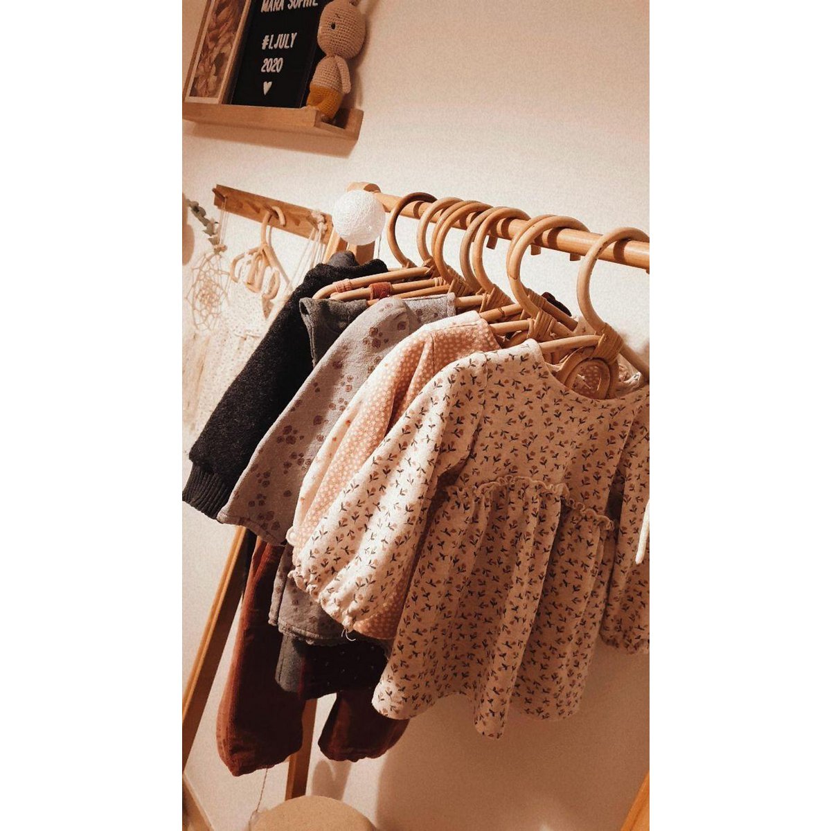 Rotan hangers set van 10