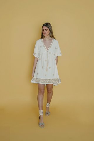 Weißes Vega -Kleid