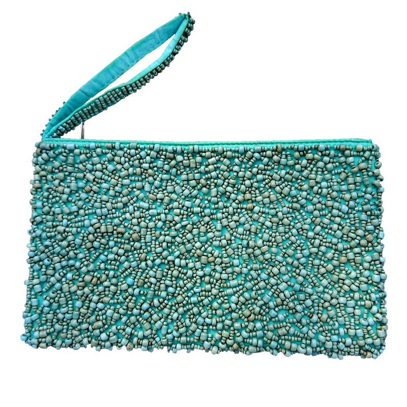 Lola turquoise pouch in glass beads
