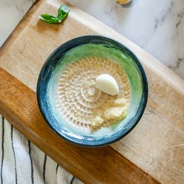 Piatto in ceramica Grattugia per aglio e formaggio PICCOLO / Breeze PICCOLO