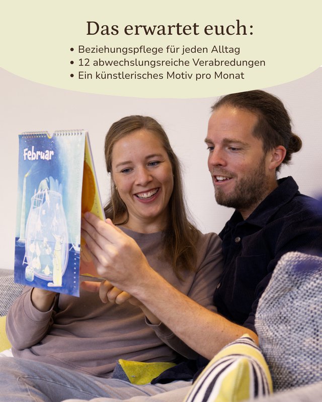 Kalendarz ścienny z czasem pary