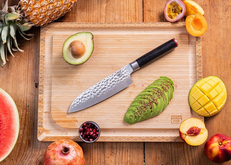 Cuchillo - Santoku con bambú Saya y caja de bambú - Hoja de 180 mm