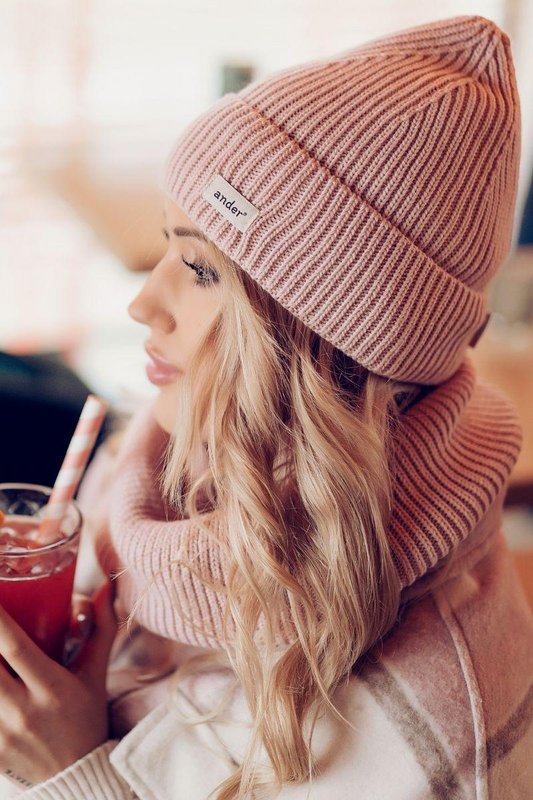 Mütze und Schal mit SESIL-Wolle – ROSA