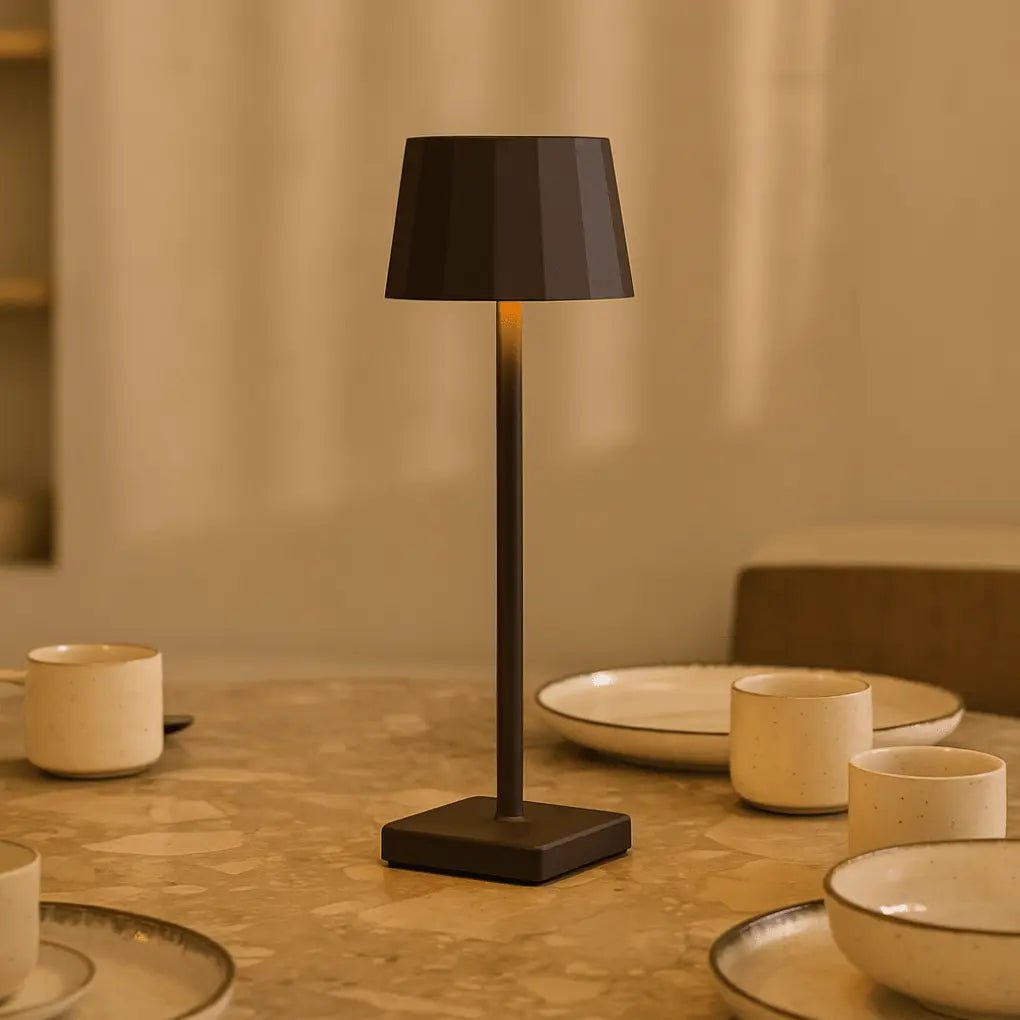 Wouter Mokkabraune wiederaufladbare Tischlampe