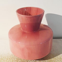 Flower vase pink collection