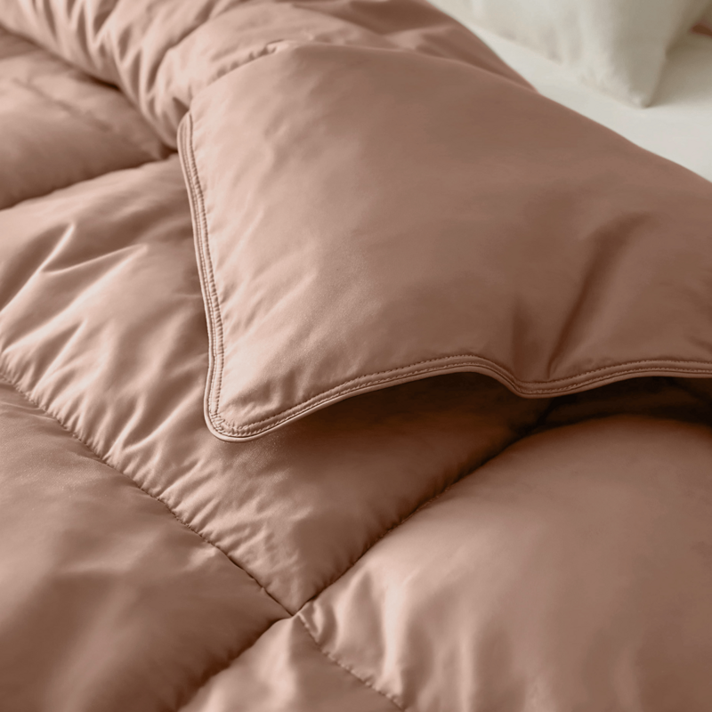 Zelesta satinbed - Tidløs terra
