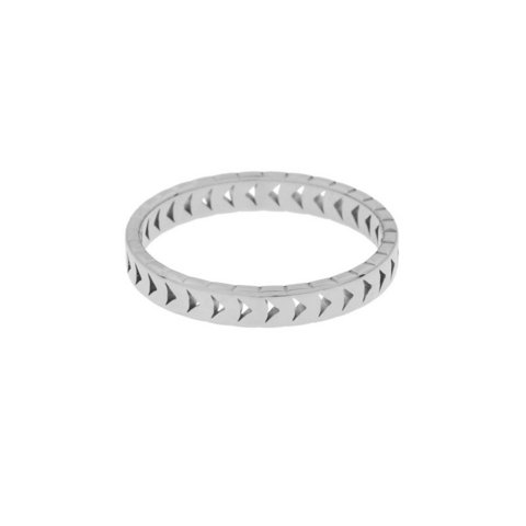 RING FEINE SCHNITTE IN DER MITTE