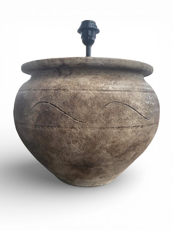 Terra Bruta - Håndlavet Terracotta Bordlampe - Håndlavet i portugal