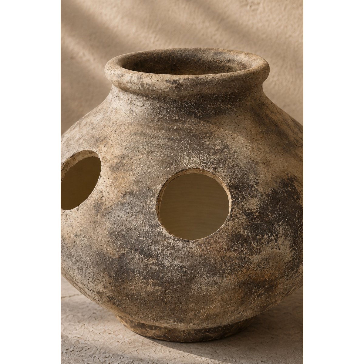 Die Orbis – dekorative Terrakotta-Vase